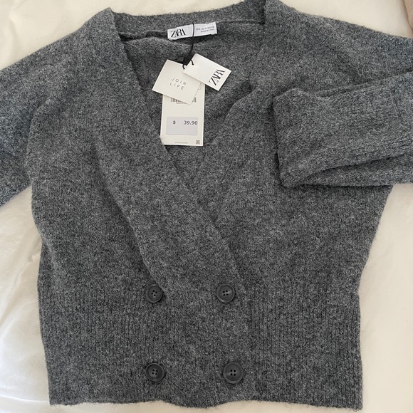 Zara 2 Piece Sweater Tank Set - Picture 5 of 6